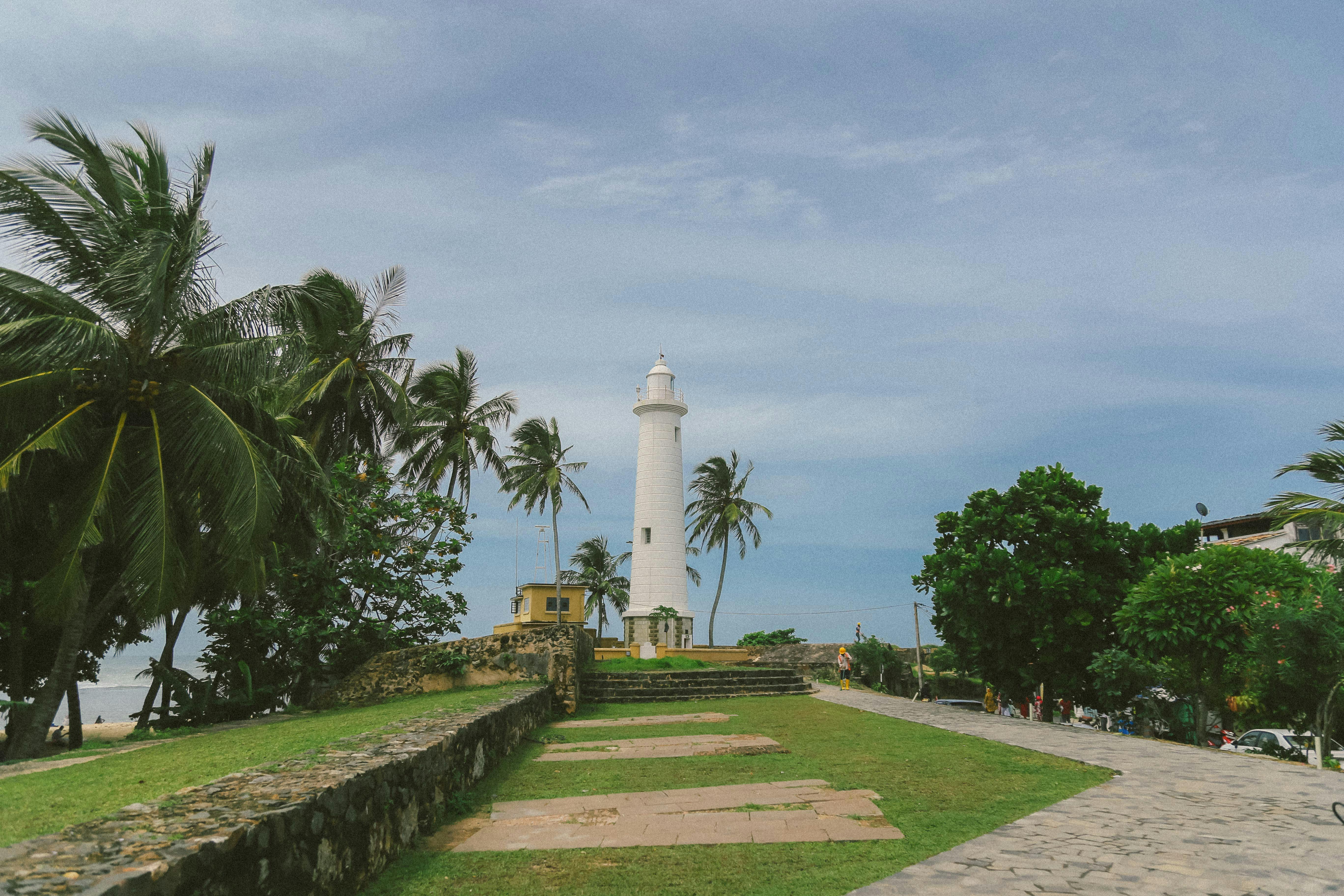 Galle Fort ramparts and ocean vistas